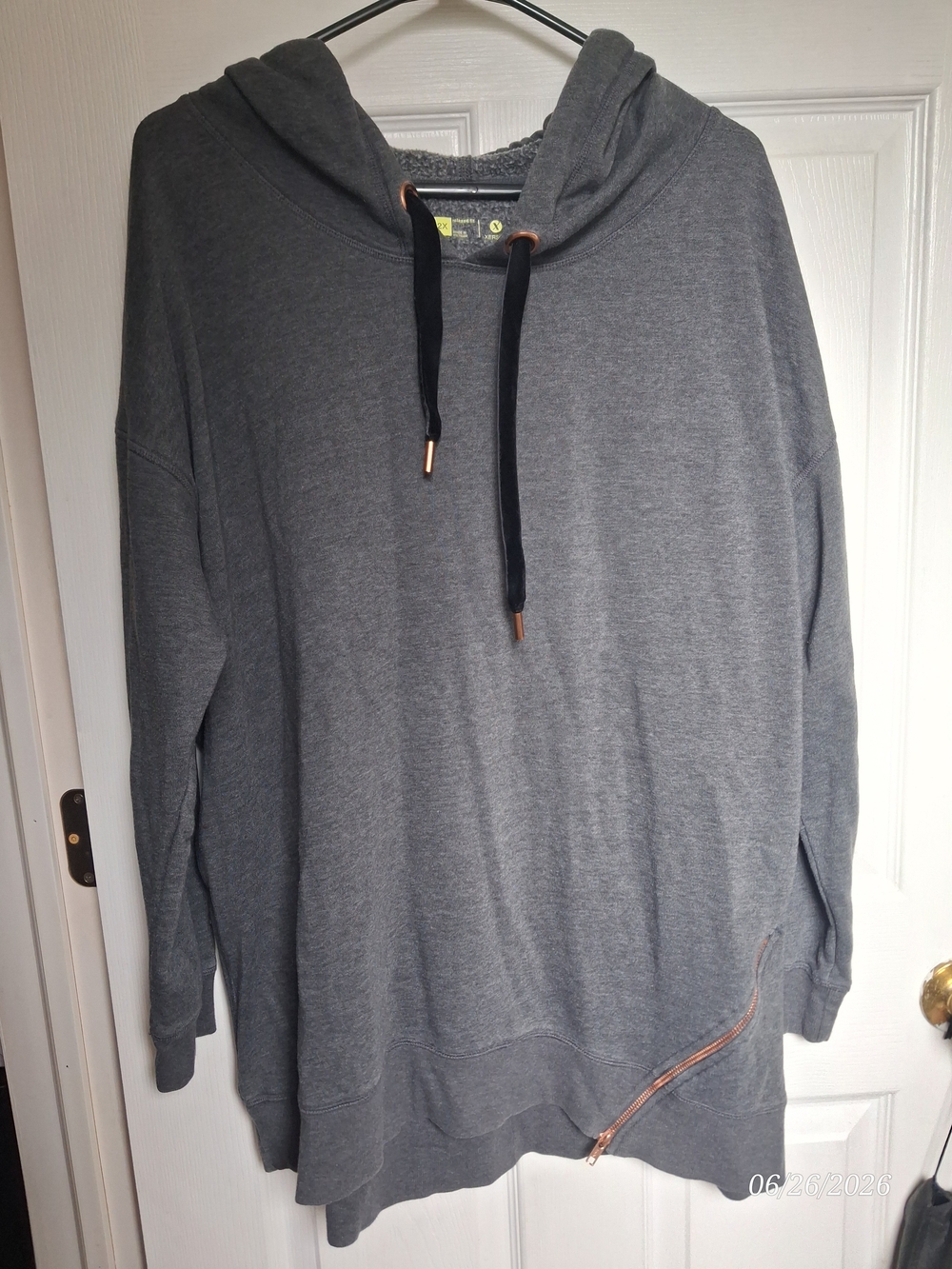 Xersion Gray Women's Hooded Pullover Sweatshirt with Zipper Accent